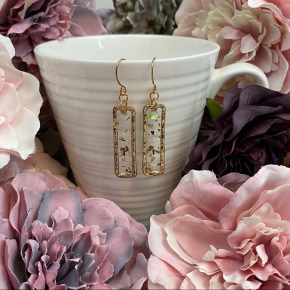 Boho Gilded Gold Rectangular Shell Dangle Earrings - Picture 6 of 16